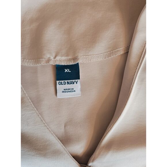 Beige Peplum Blouse Button Up V-Neck Long Sleeve Old Navy XL Feminine NWT - Picture 9 of 13